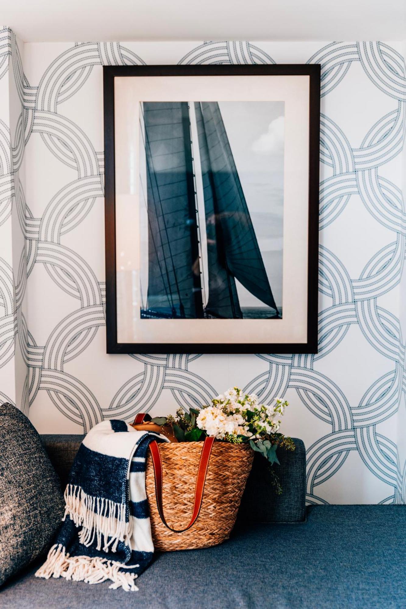 Hotel Waterfront & 4*